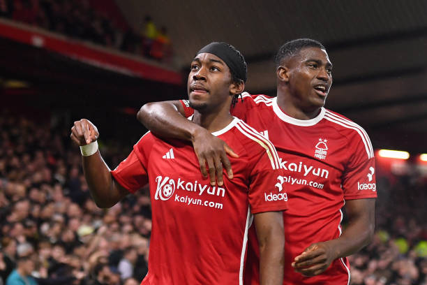 让他在面对 让他在面对