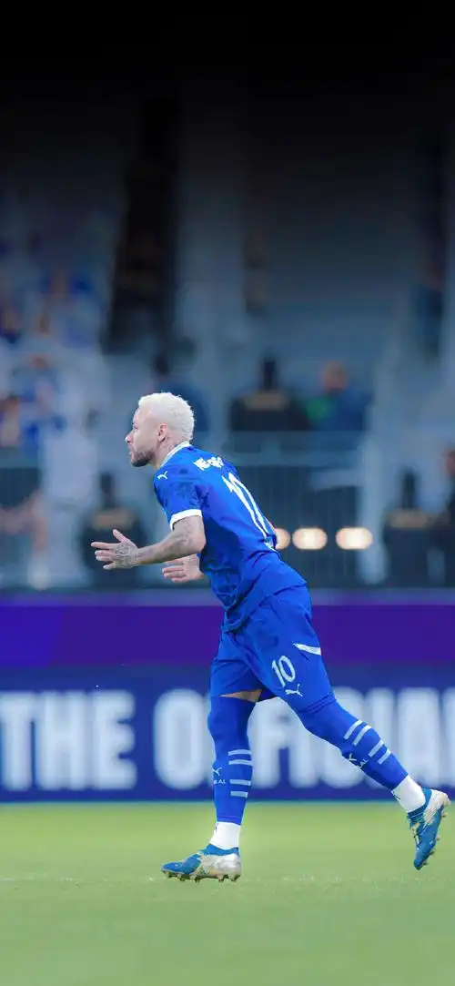 中国足球的 中国足球的