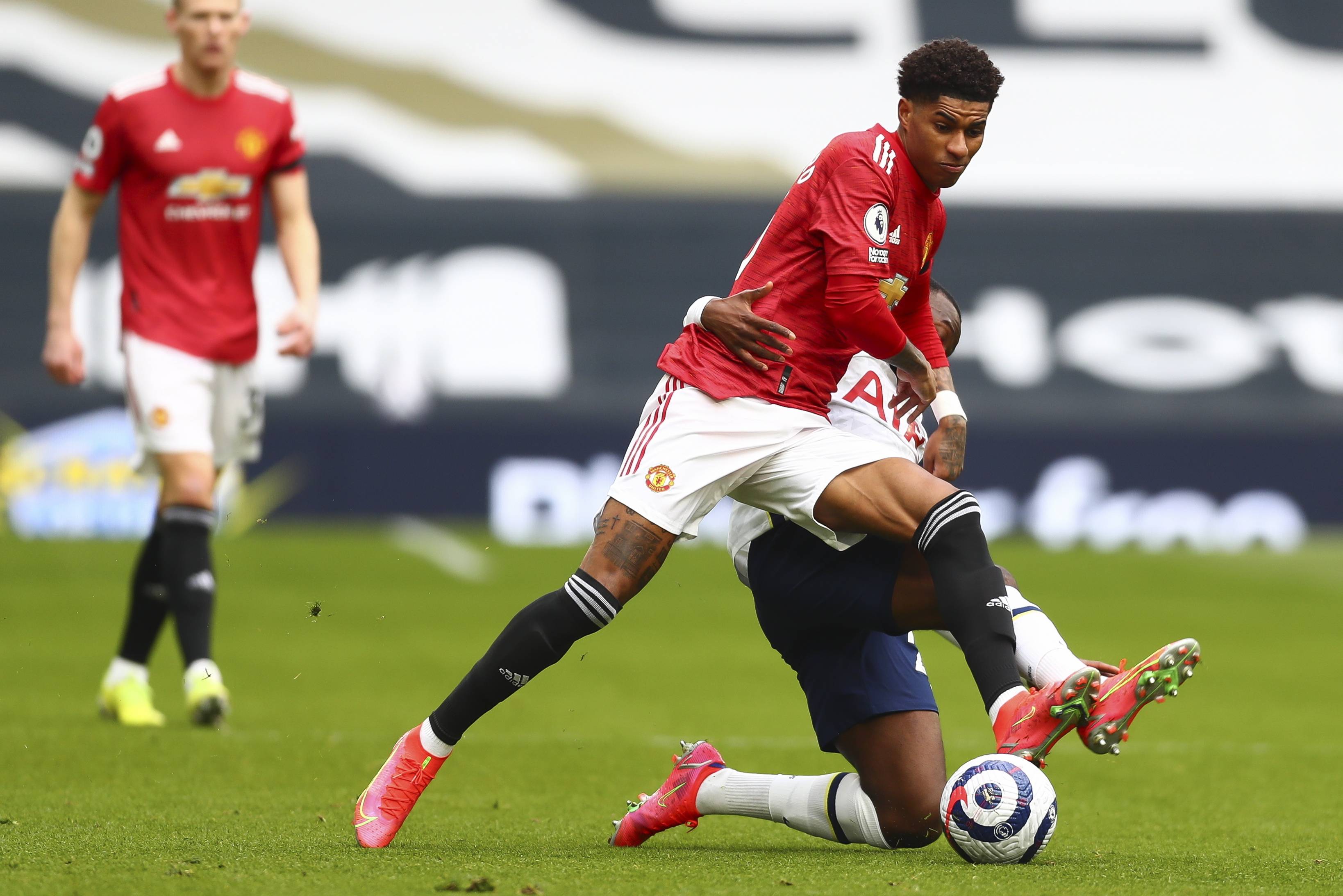 筑一个更具 筑一个更具