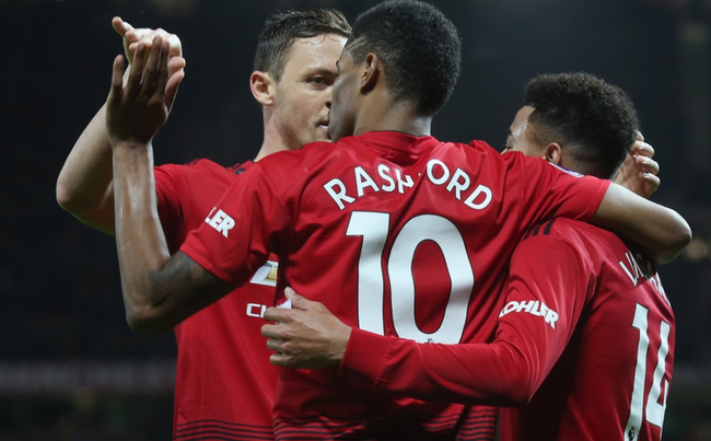 和球队提供 和球队提供